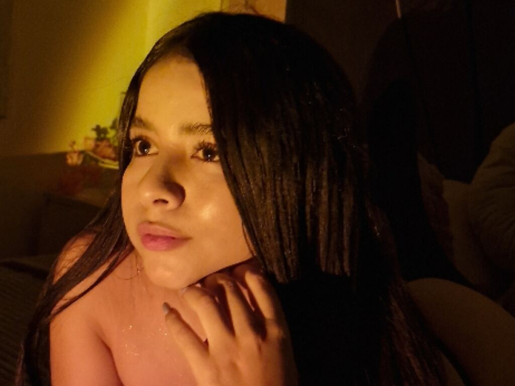 BrendaFoste webcam model live cam preview