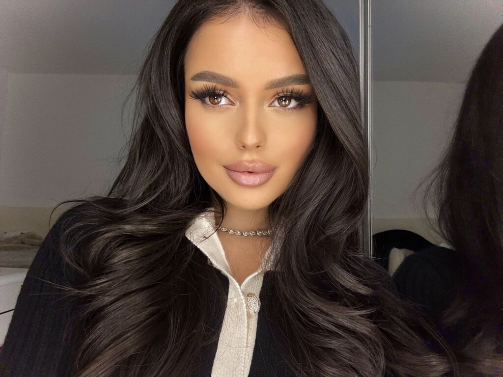 JasmineHille archive