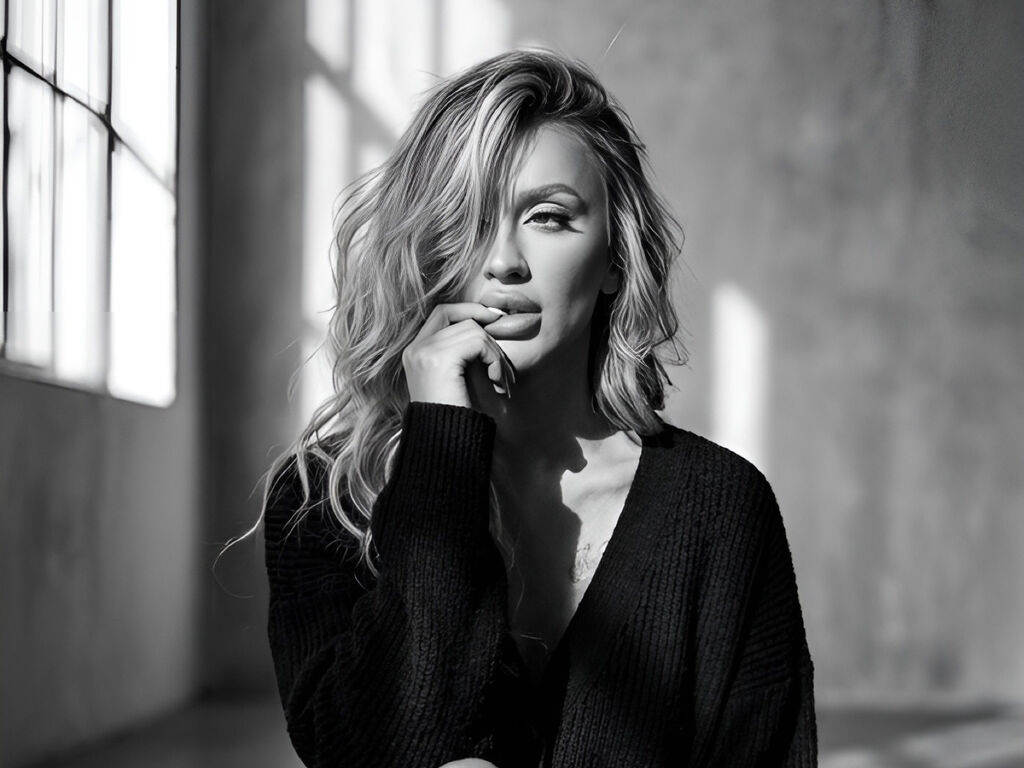 KaylinWhite archive