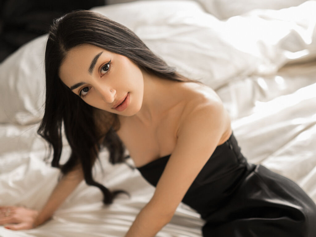 LinaRobbin webcam model live cam preview