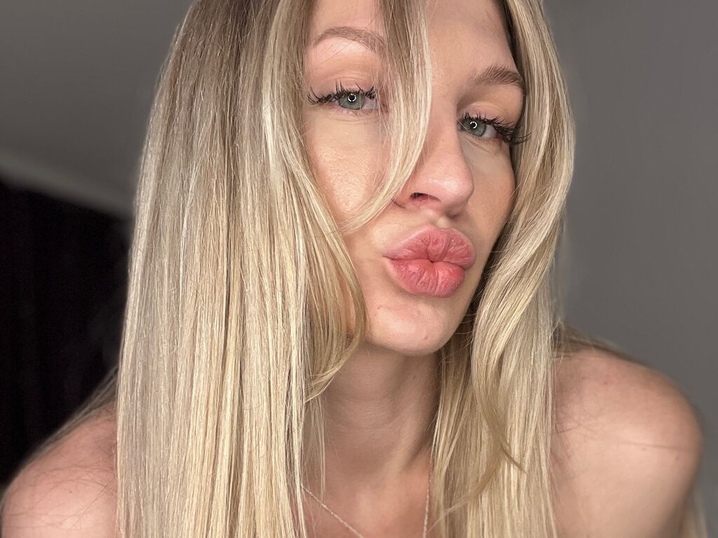NicoleHamm archive
